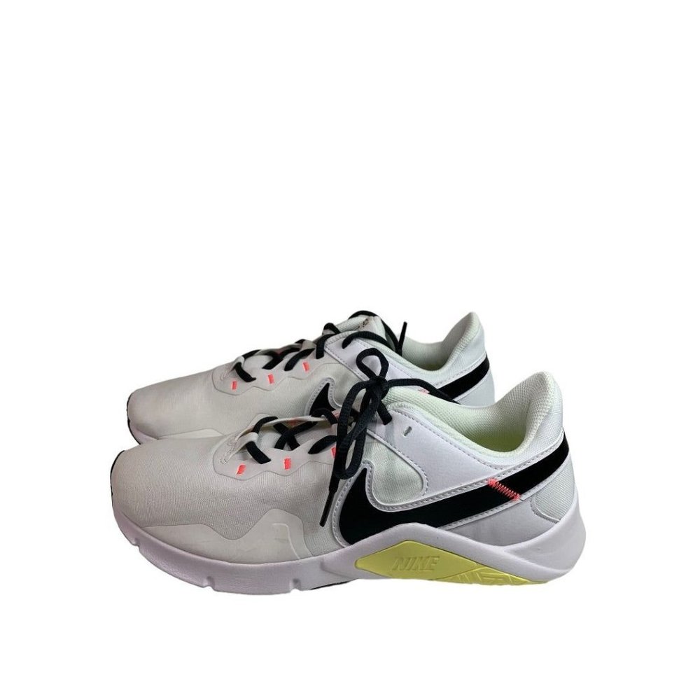 Size‎ 10 Nike Women's Legend Essentials 2 Sneaker White CQ9545